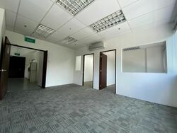 UB. One (D14), Factory #514445761